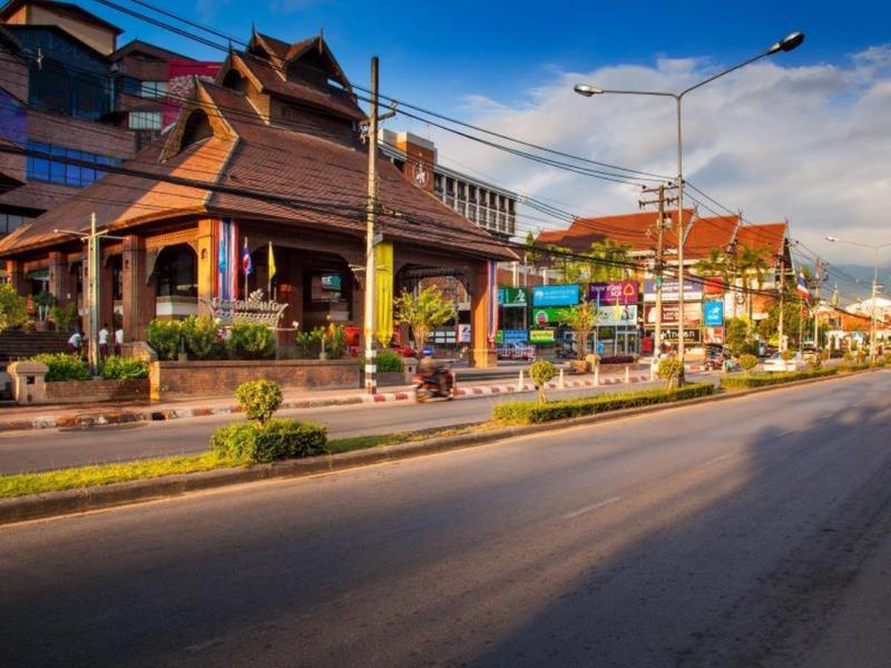 Hotel Baan Din Ki Chiang Mai Esterno foto